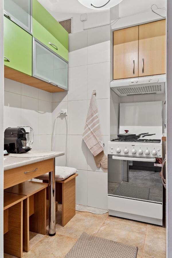 City Vibes Apartment Bukarest Exteriör bild